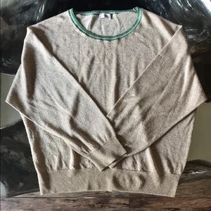 Closed glitter light weight sweater
